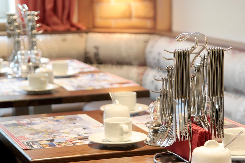 Park Hotel Sellin מראה חיצוני תמונה