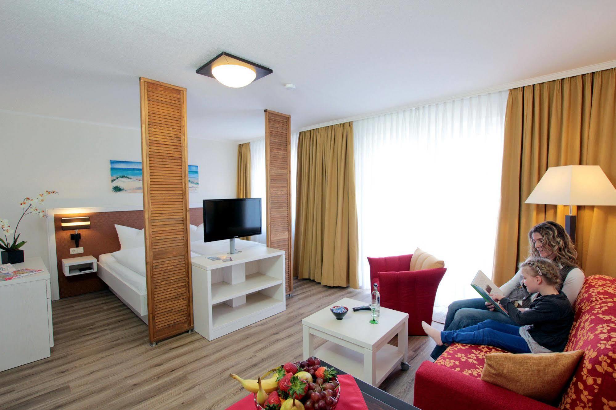 Park Hotel Sellin מראה חיצוני תמונה