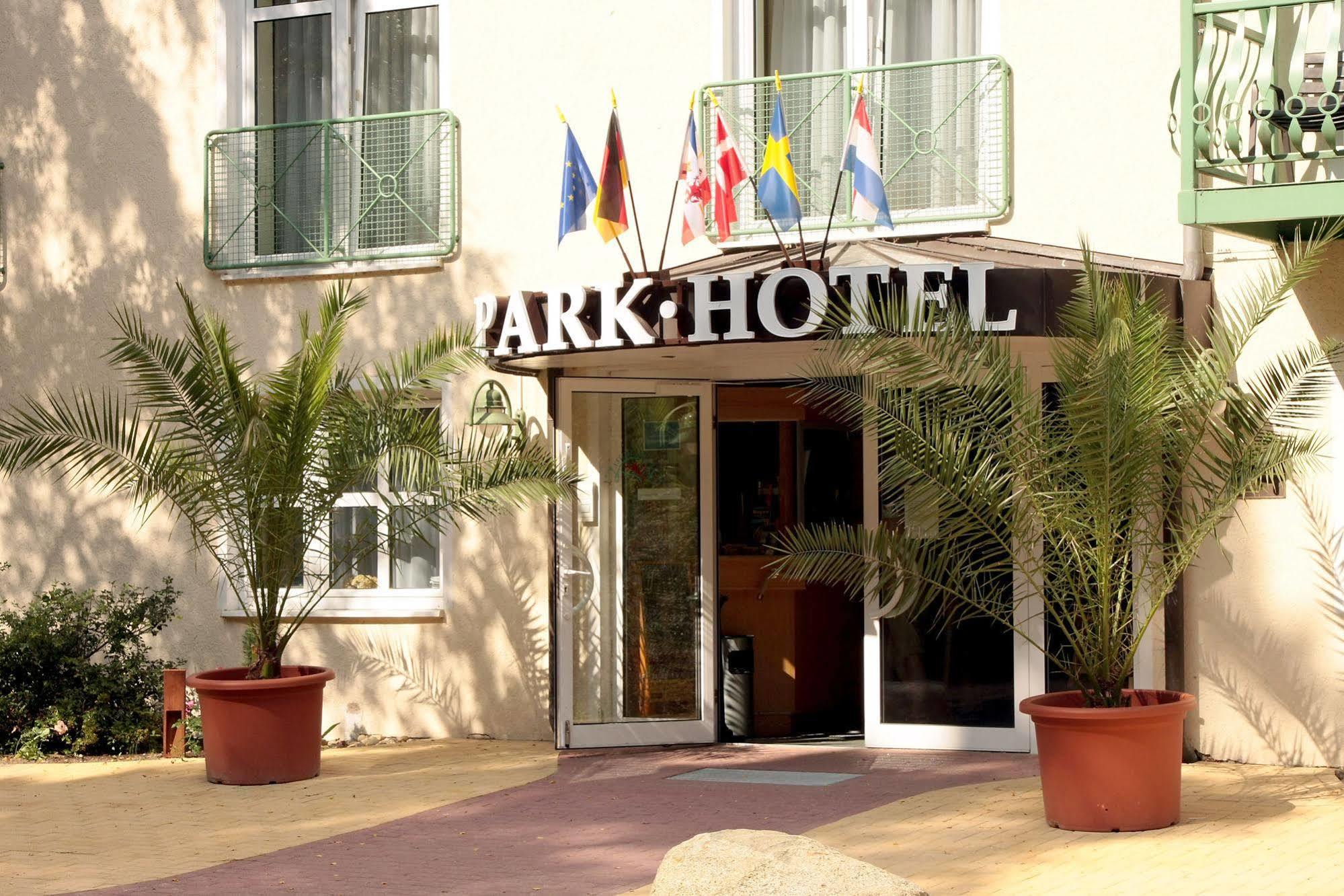 Park Hotel Sellin מראה חיצוני תמונה