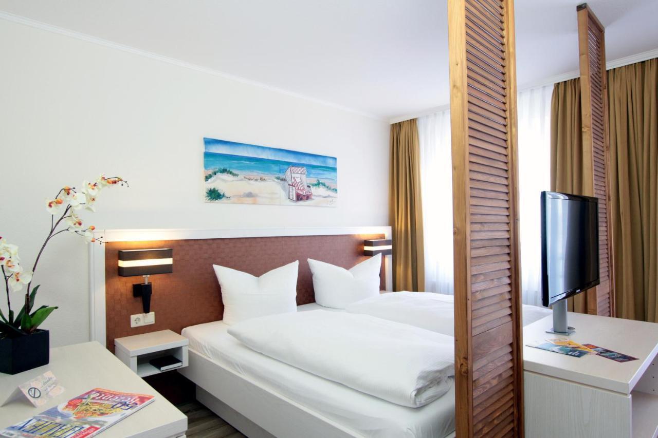 Park Hotel Sellin מראה חיצוני תמונה